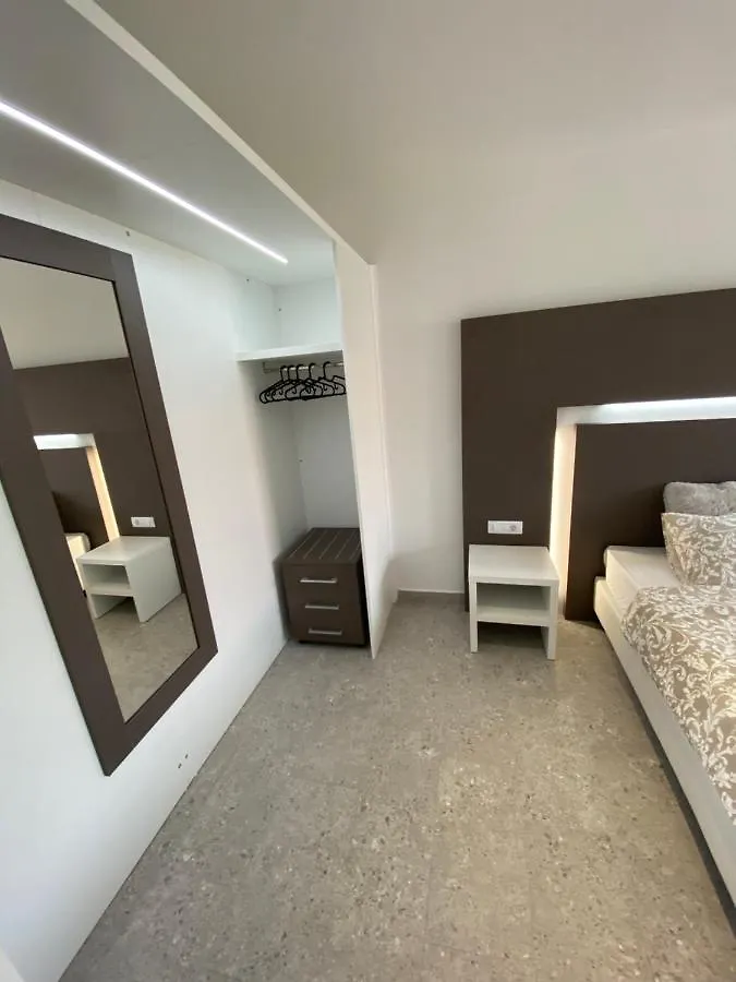 Apartmani Kumenat Biograd Na Moru Apartment