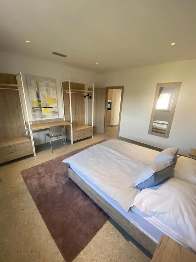 Apartmani Kumenat Biograd Na Moru Croatia
