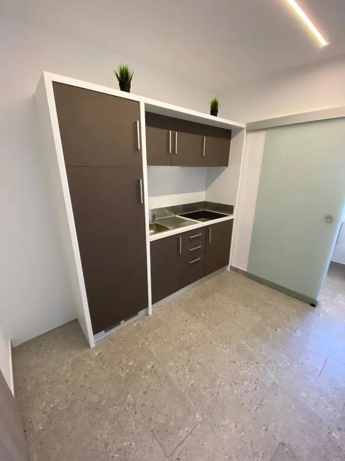 Apartmani Kumenat Biograd Na Moru