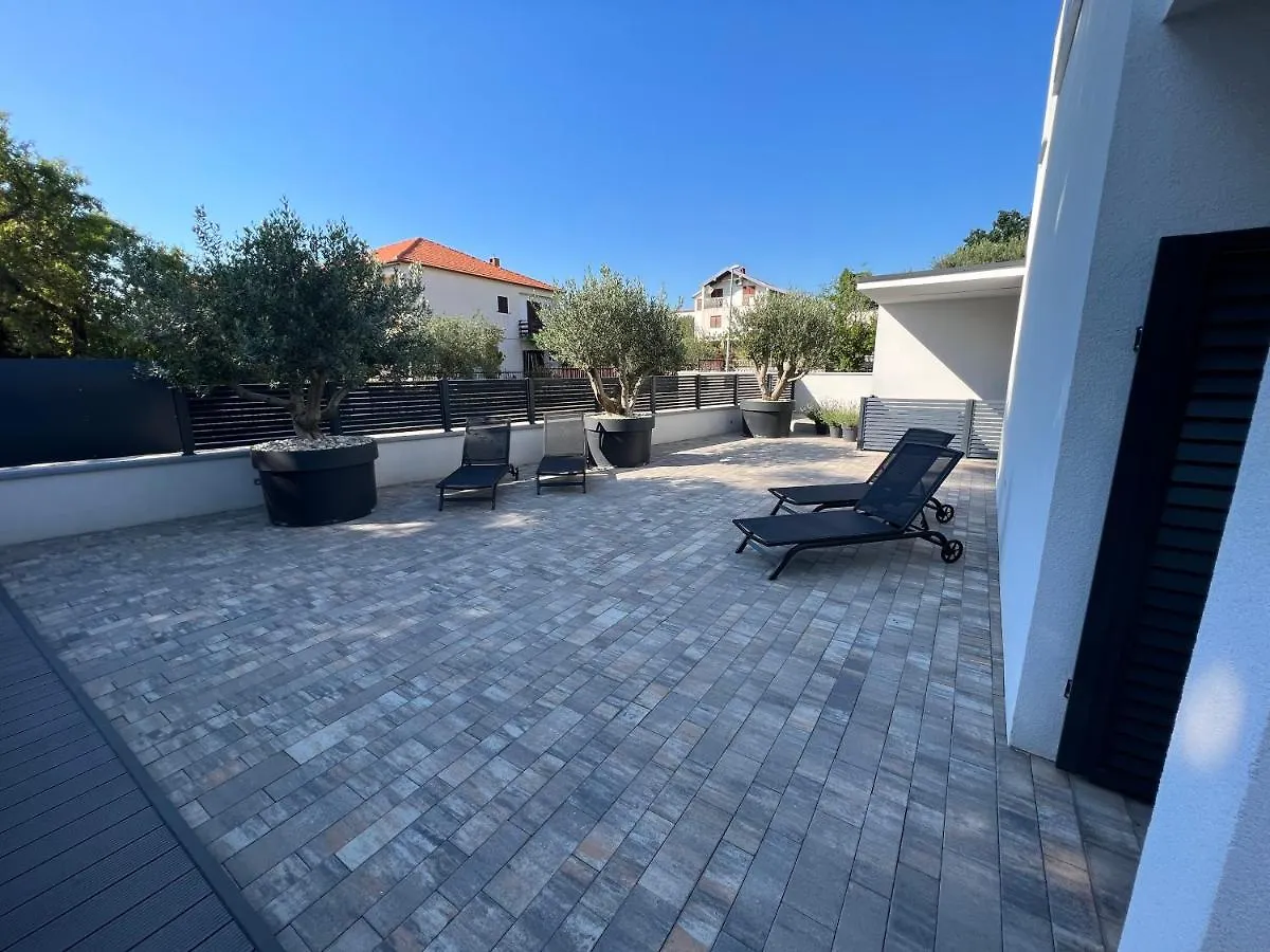 Apartmani Kumenat Biograd Na Moru Croatia